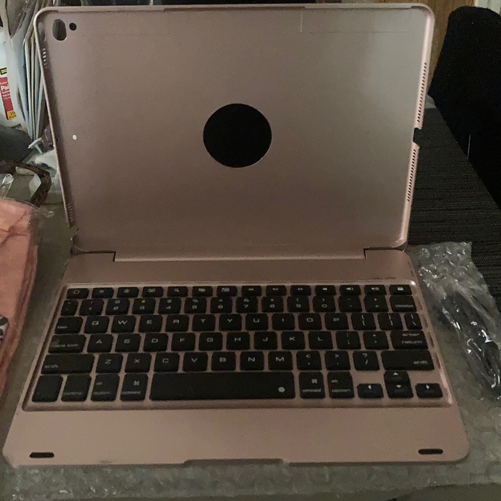 Bluetooth Keyboard